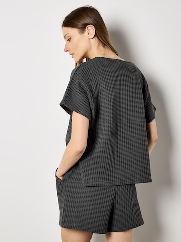 Haut ' ' Apricot en gris