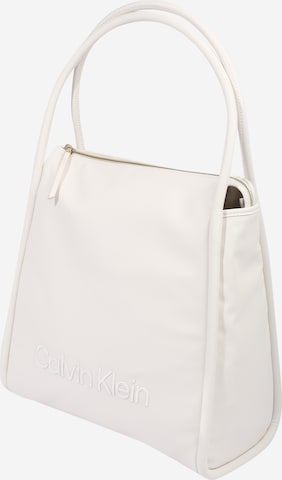 Calvin Klein Handbag in White: front