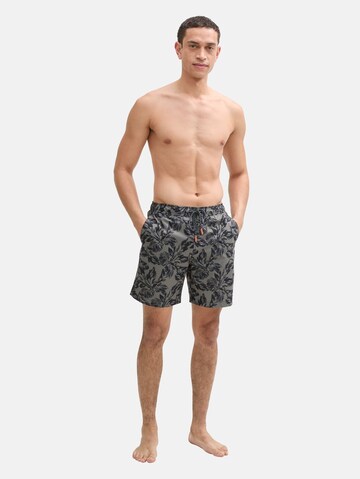 TOM TAILOR Board Shorts in Green