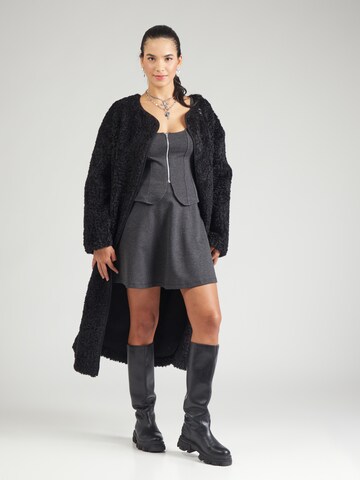 Haut 'Samara' ABOUT YOU en gris
