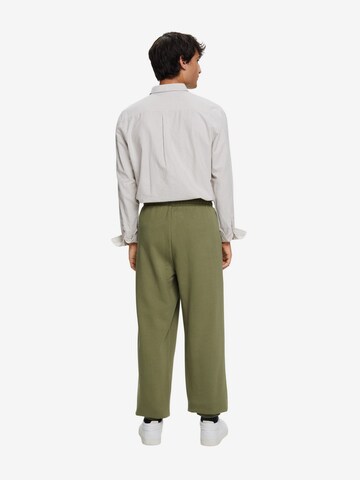 ESPRIT Tapered Pants in Green