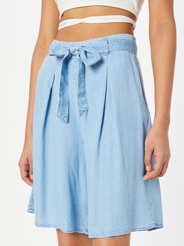 VERO MODA Loose fit Pleat-front trousers 'LILIANA' in Blue