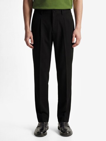 Regular Pantalon à pince ' Finn ' SELECTED en noir : devant