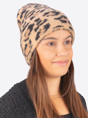 Seasons of April Beanie ' VEYA' in Brown