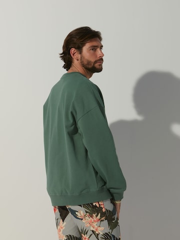 ABOUT YOU x Alvaro Soler Sweatshirt 'Pierre' in Groen