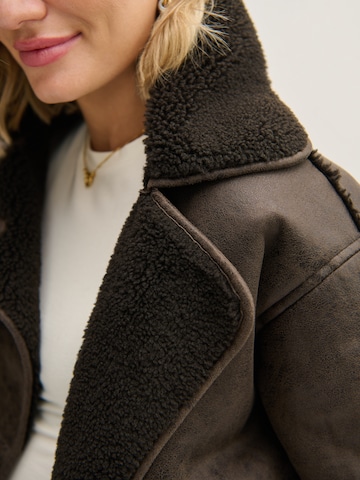 Giacca di mezza stagione di Tatiana Zidekova in marrone