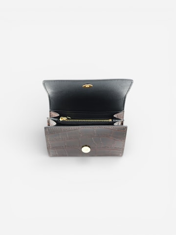 Cheval Firenze Wallet 'COSMO MINI CROC' in Brown
