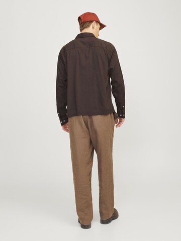 JACK & JONES Comfort fit Button Up Shirt in Brown
