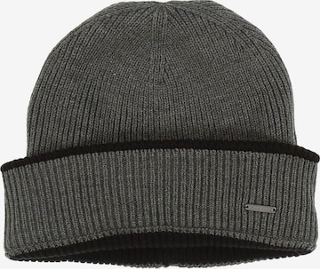 bugatti Beanie in Grey: front