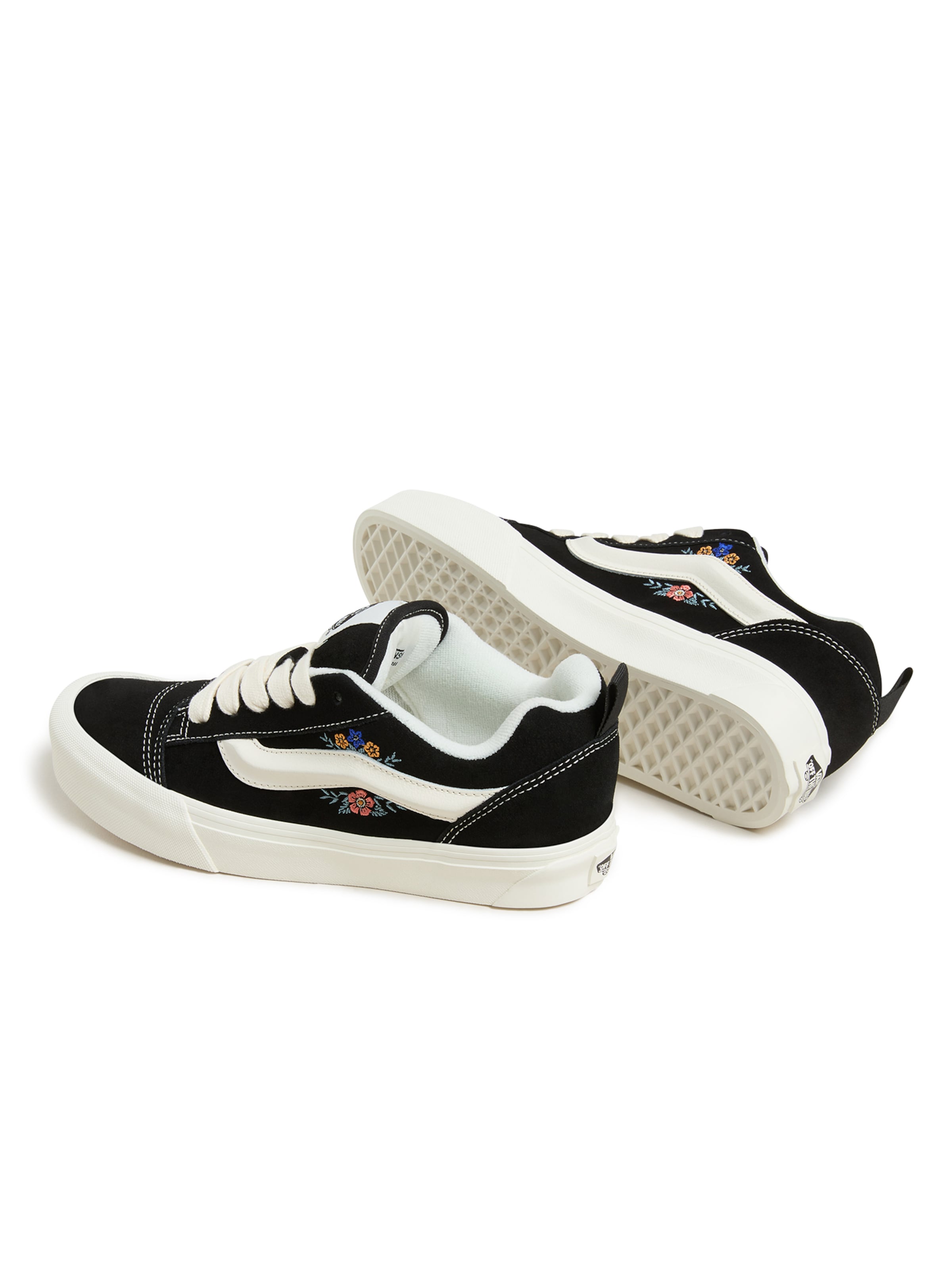 VANS Madalad ketsid, värv must