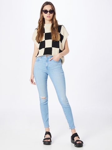 Skinny Jean WRANGLER en bleu