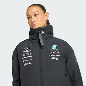 ADIDAS PERFORMANCE Спортивная куртка 'Mercedes AMG Petronas Formula 1 Team' в Черный