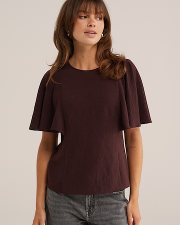 WE Fashion Blouse in Brown: front