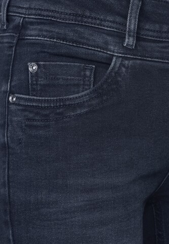 STREET ONE Slimfit Jeans in Blau