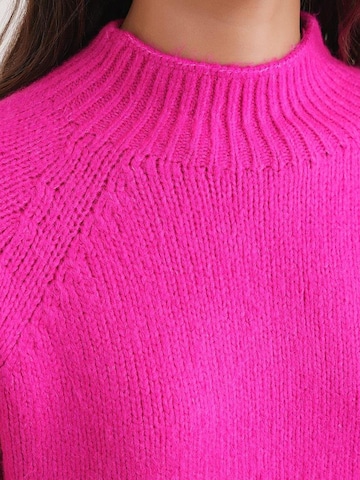 MixRay Pullover in Pink