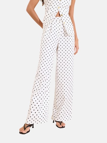 Lipsy Брюки со складками в Белый: спереди