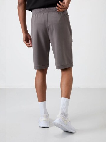 regular Pantaloni di Tommy Life in grigio