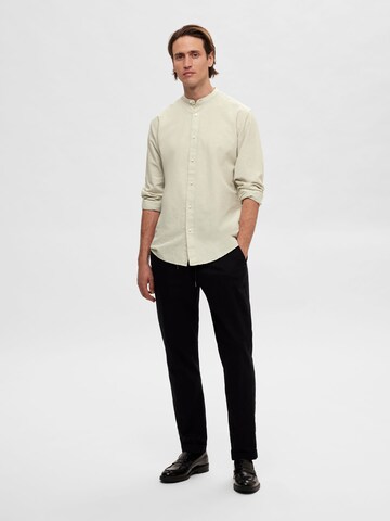 SELECTED HOMME Slim fit Button Up Shirt in Green