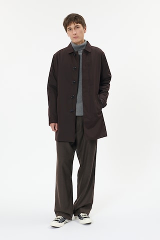 Matinique Regular Fit Overgangsfrakke 'Mac Miles' i brun