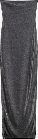 Bershka Dress in Black: front