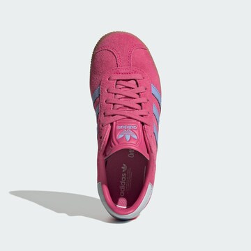 ADIDAS ORIGINALS Trampki 'Gazelle' w kolorze różowy