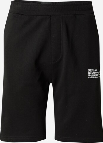 REPLAY Regular Shorts in Schwarz: predná strana