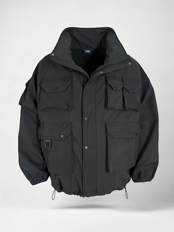 QWX2 Functionele jas 'Oversized Softshell Jacket – Structured / Weather-Resistant' in Zwart: voorkant