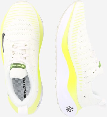 Scarpa da corsa 'React Infinity Run' di NIKE in bianco