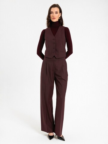 Gilet da completo 'Alessia' di Antioch in rosso