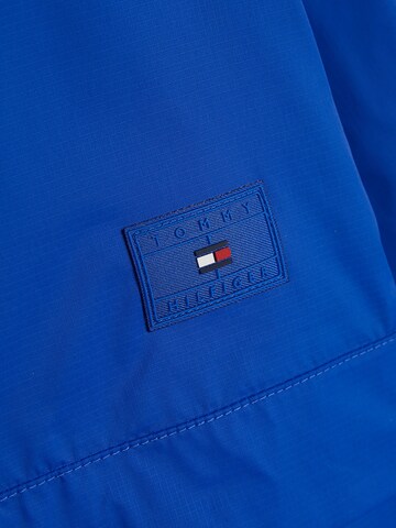 TOMMY HILFIGER Tussenjas in Blauw