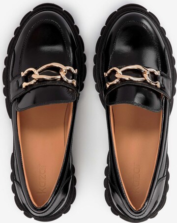 Kazar Moccasins in Black