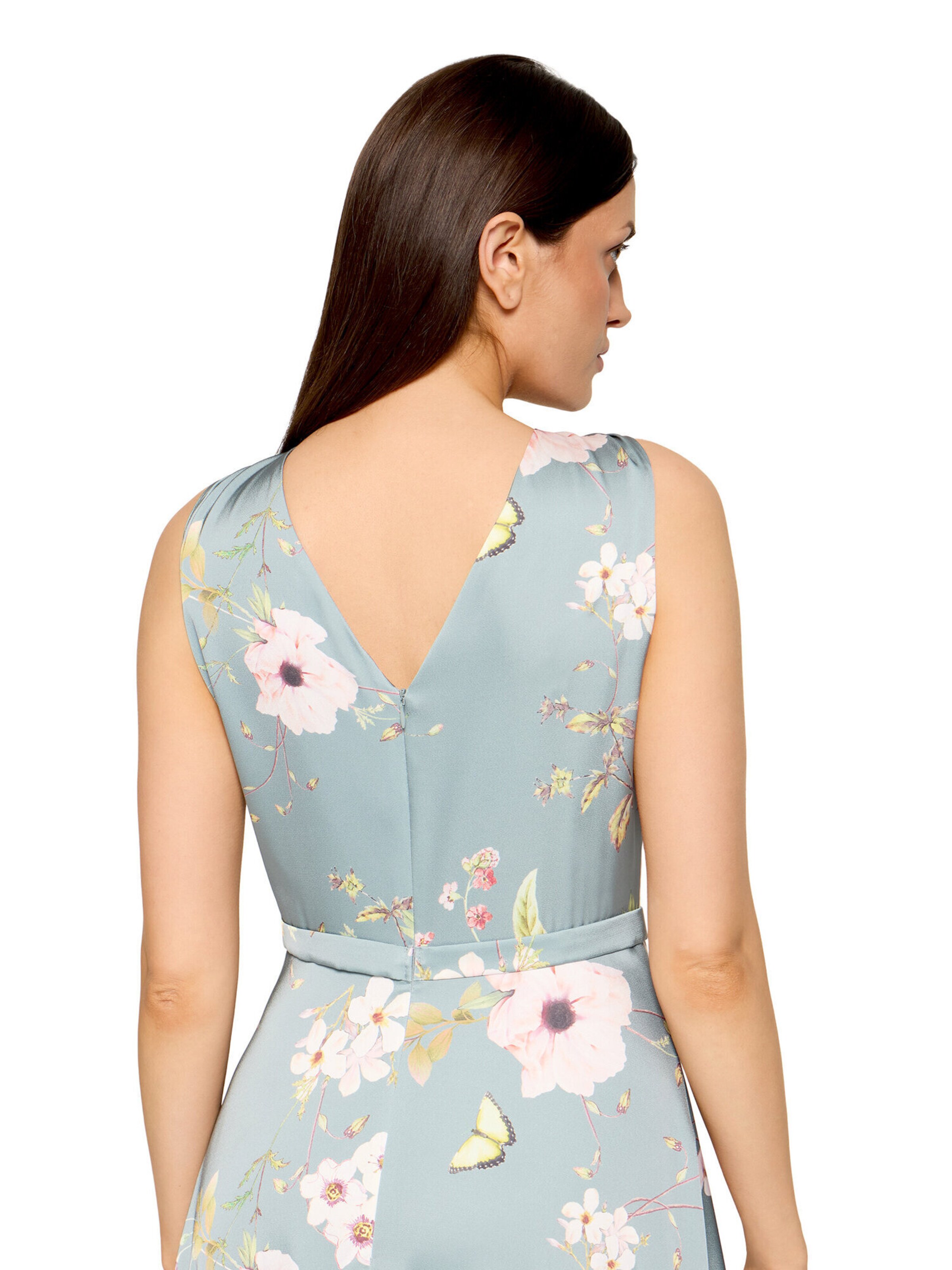 Robe de soirée Vera Mont en argent