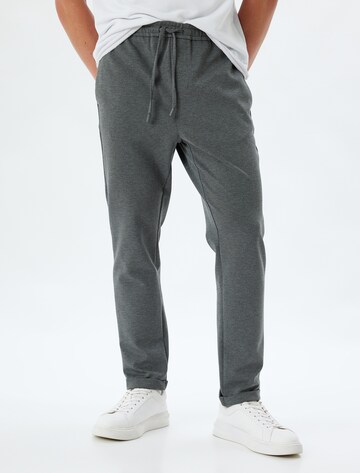 Koton Trousers in Grey: front