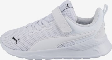 Baskets 'Anzarun' PUMA en blanc