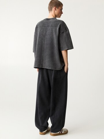 Pull&Bear Loosefit Hose in Grau