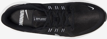 NIKE Sportschuh 'Quest 4' in Schwarz