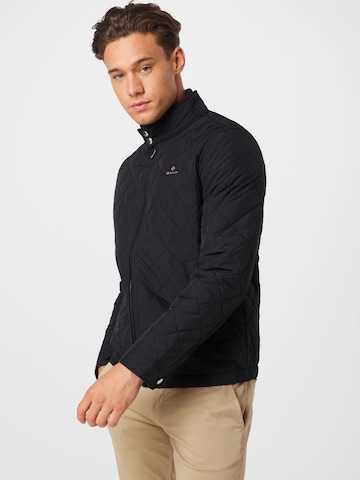 Coupe regular Veste mi-saison GANT en noir : devant