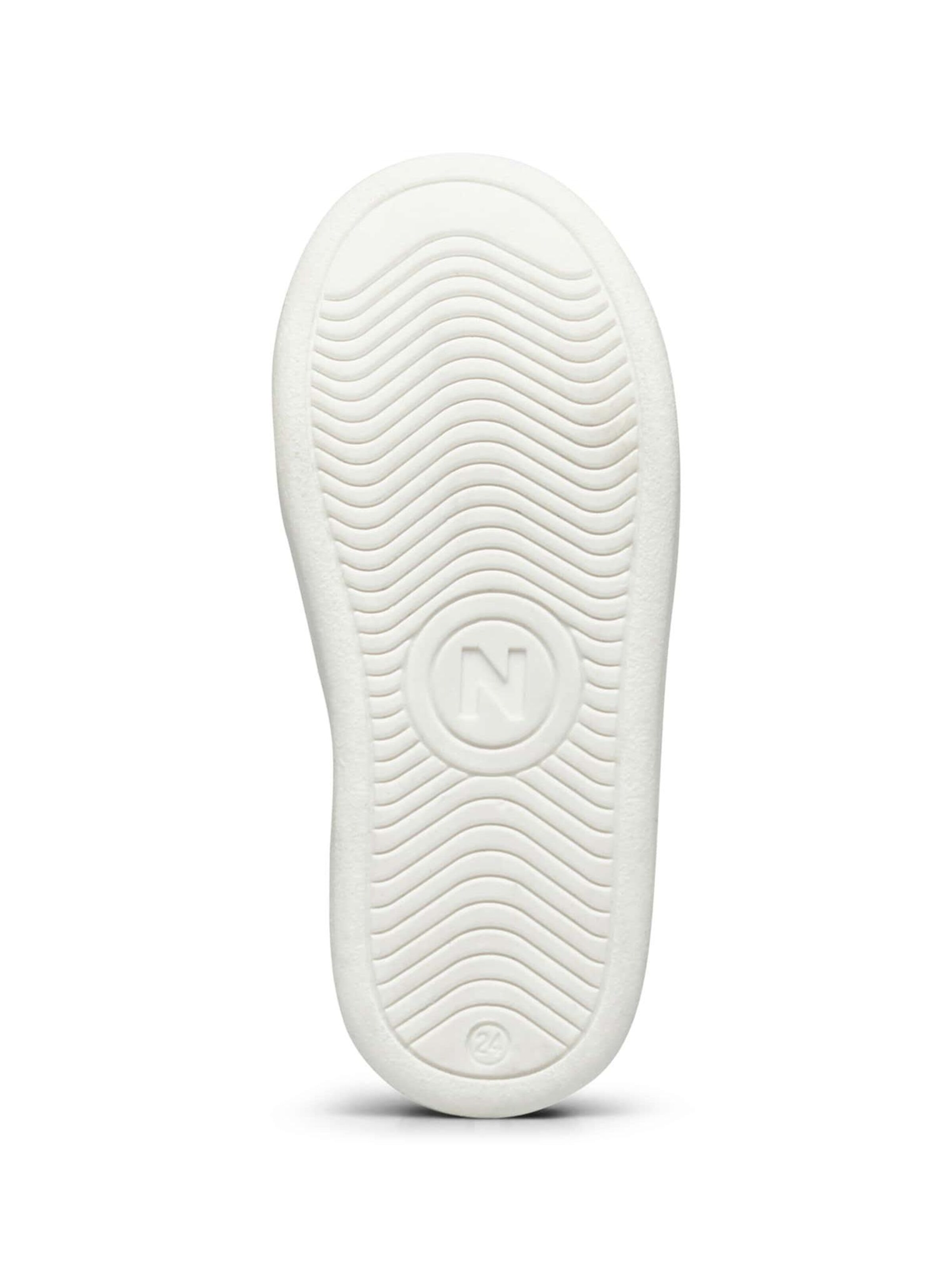 Baskets 'HASSELT 2 ZIP.' NATURINO en blanc