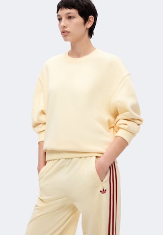 ADIDAS ORIGINALS Свитшот 'Essentials' в Желтый