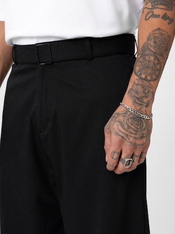 Dandalo Tapered Trousers in Black