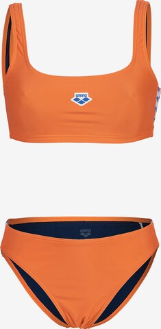 ARENA Bustier Sportbikini 'Icons' in Oranje: voorkant