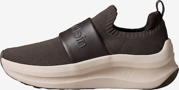 Slip on Calvin Klein en marron : devant