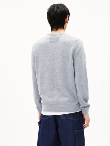 ARMEDANGELS Pullover 'MIKITAA' (GOTS) in Grau