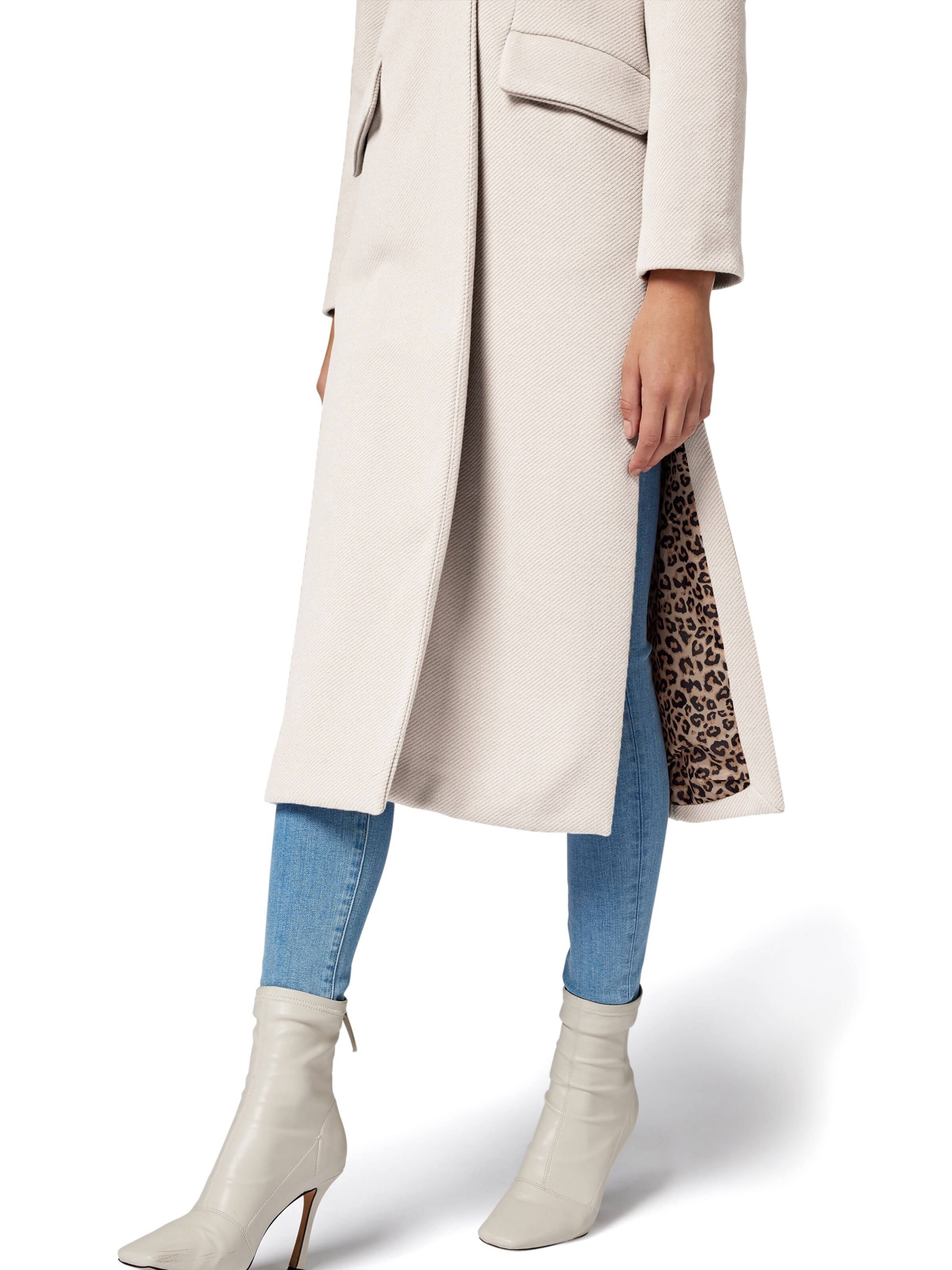 Manteau d’hiver 'Grazia' RICANO en blanc