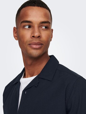 Coupe slim Chemise 'Alvaro' Only & Sons en bleu