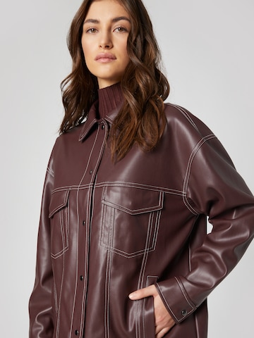 LENI KLUM x ABOUT YOU Between-Season Jacket 'Suki' in Brown