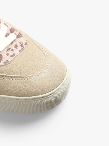 Scalpers Hög sneaker i beige