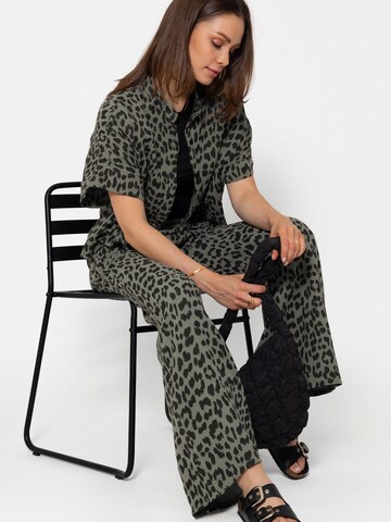 SASSYCLASSY Flared Pants in Green