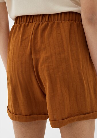 Regular Pantalon QS en marron
