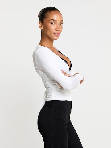 YO-GAYA Bolero 'Ballet Wrap' in White